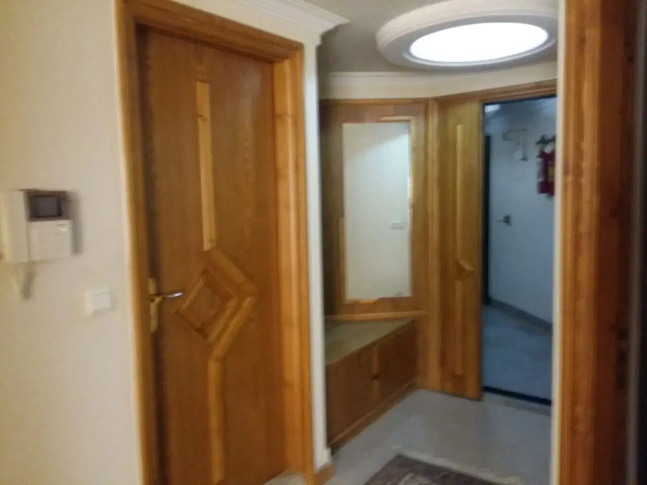 ۸۰ متر خیابان چمران ۵ مشهد ، آسانسور دار نما سنگ