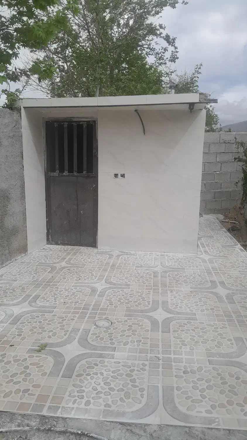 باغ ۱۸۰۰متری