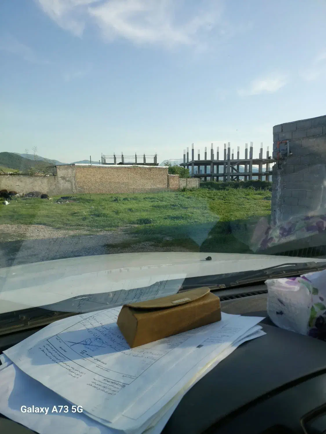 فروش ۳۰۰ متر زمین مسکونی