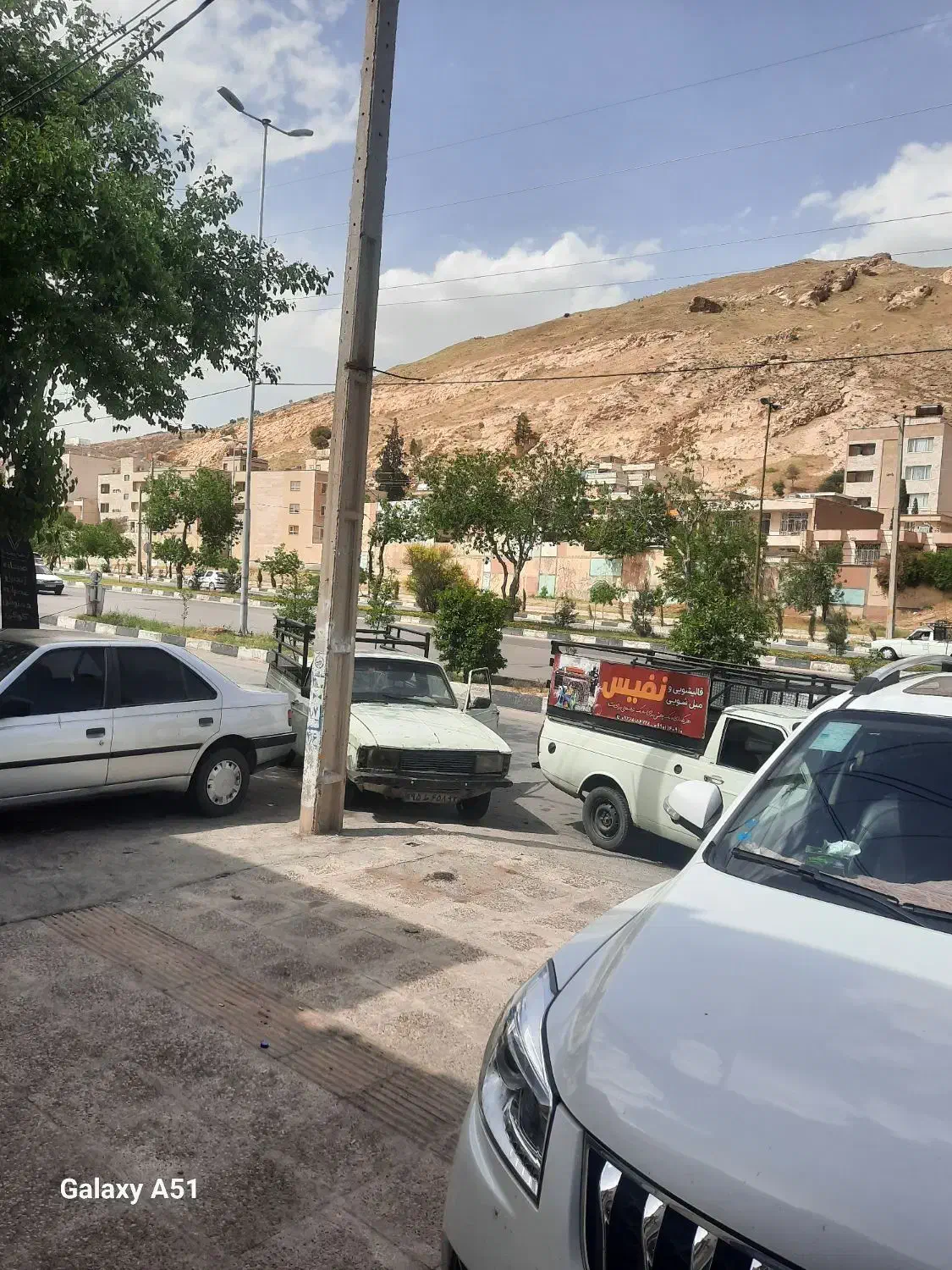 سند ملکی به همراه دوباب تجاری ۵۱متربامجوز شهرداری