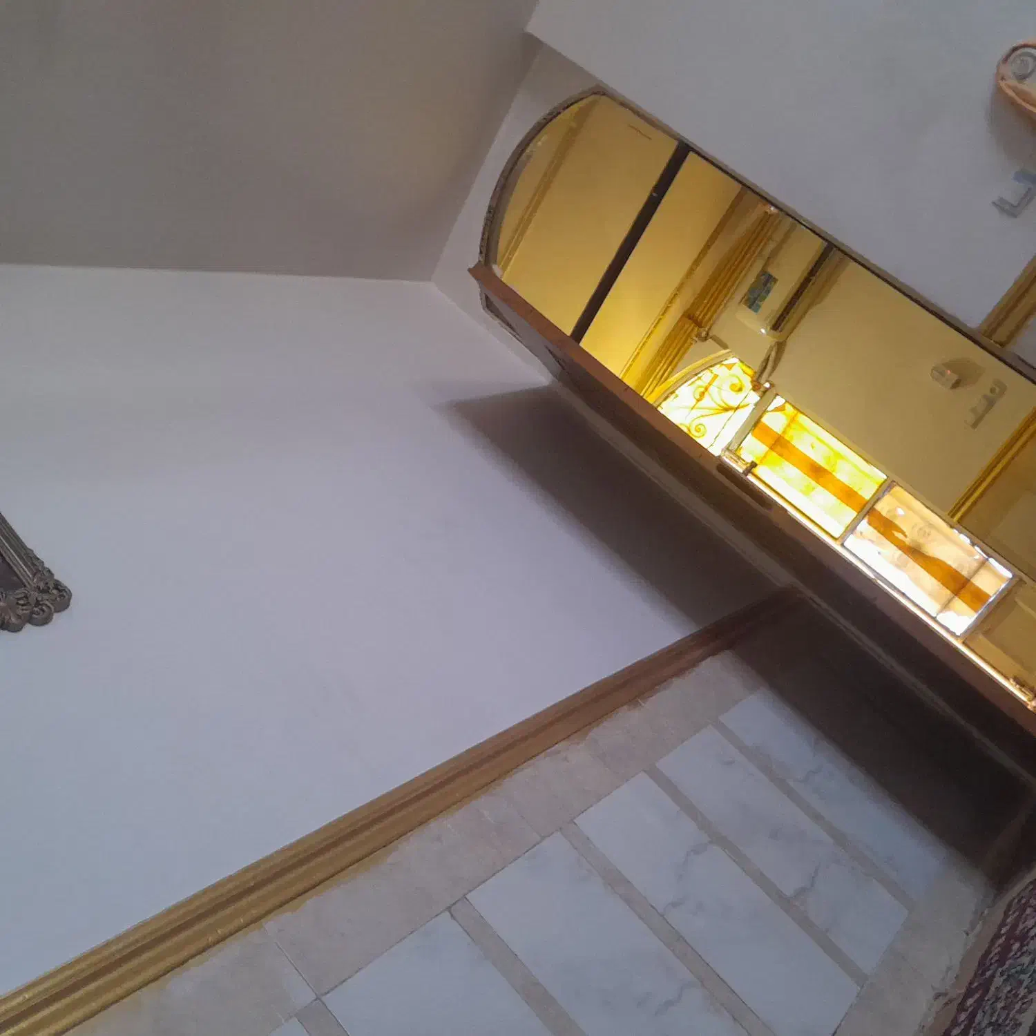 خانه دوطبقه