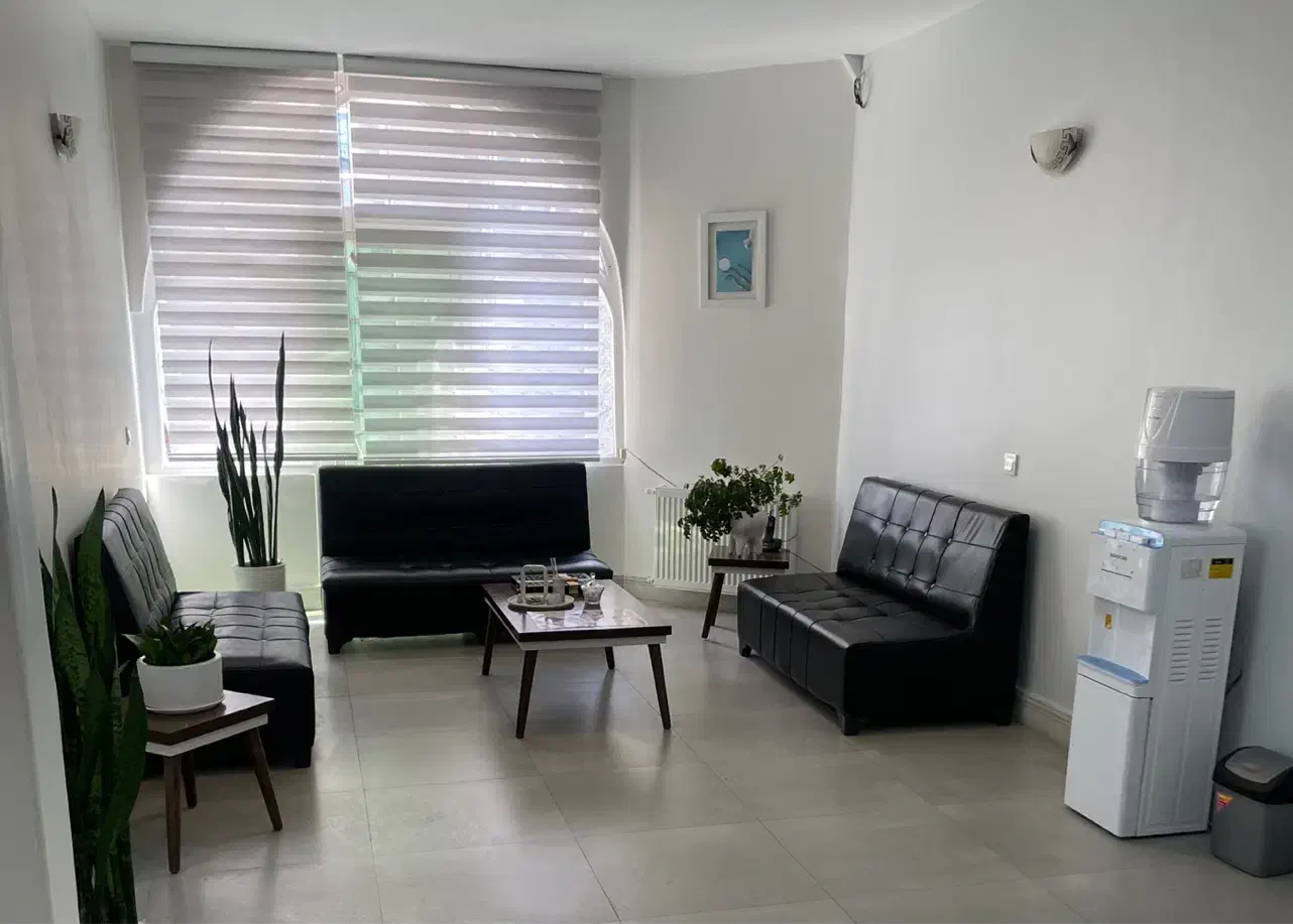 اجاره اتاق ( به دندانپزشک با وسایل )