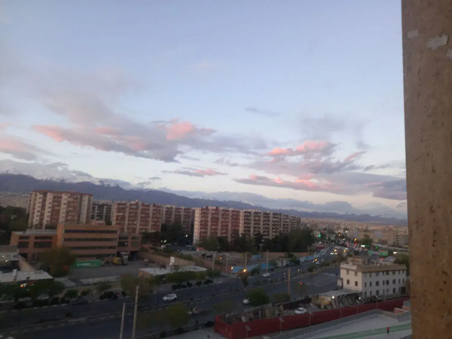 واحد ۱۰۵ متری