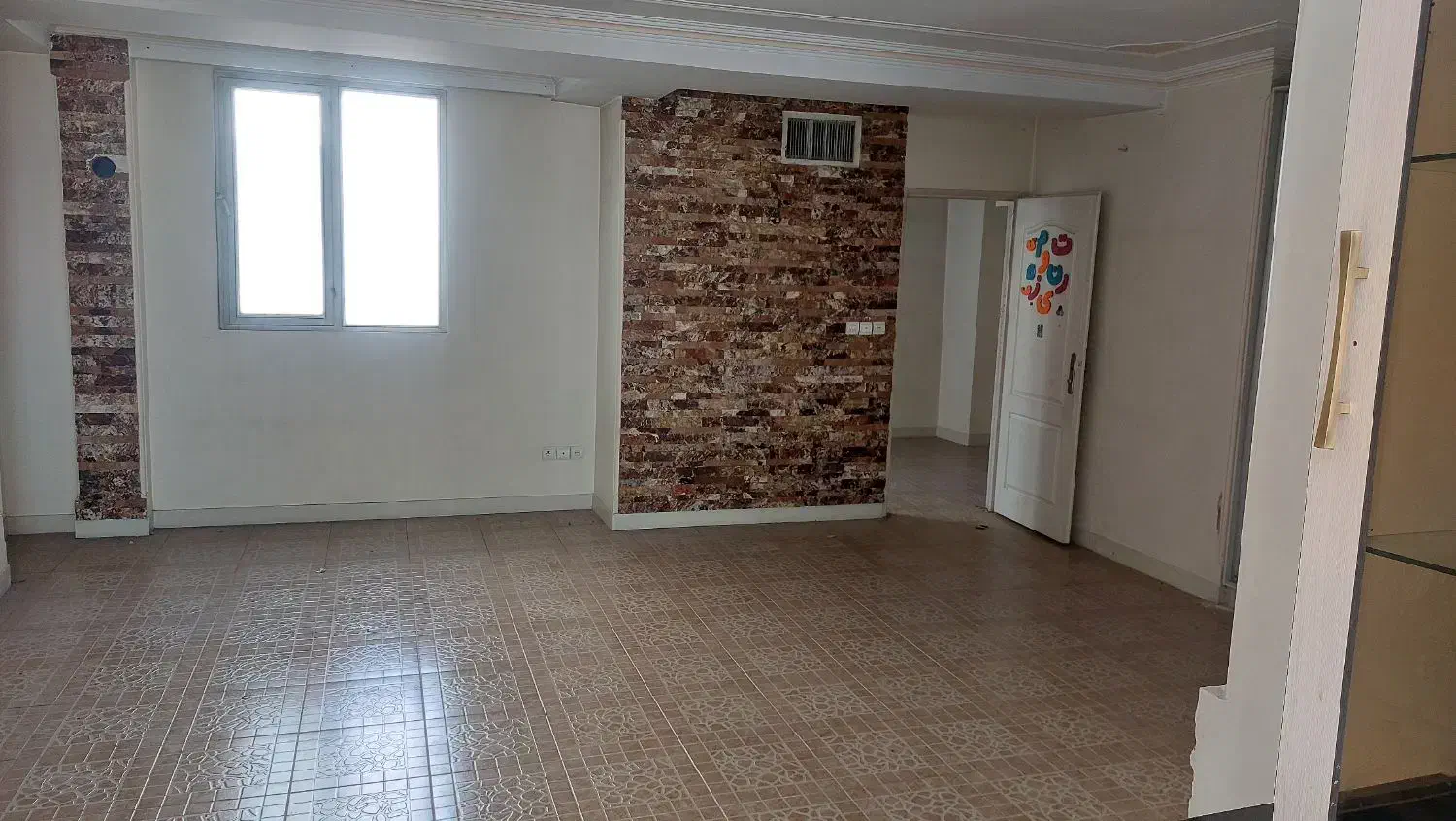 دارای نورگیری عالی