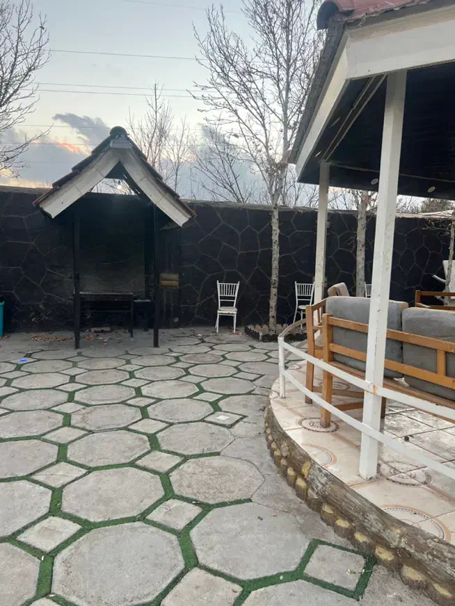 باغ ویلا استخرابگرم