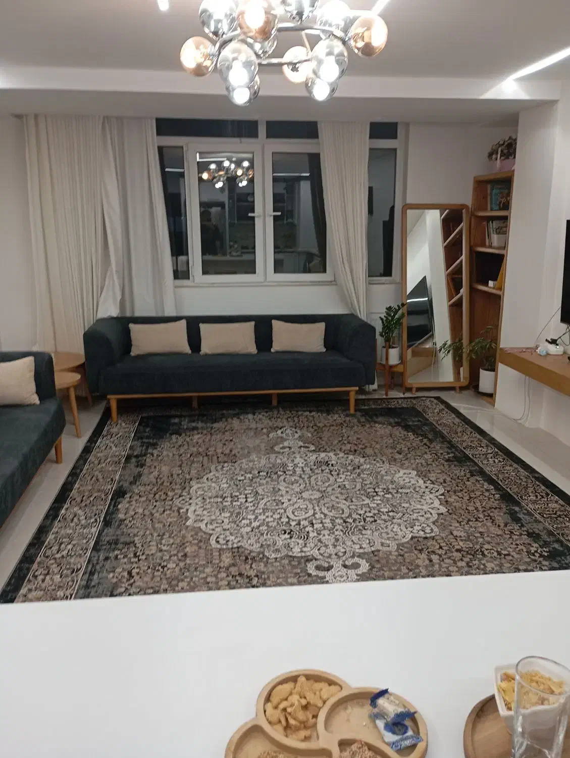منزل ویلایی یک طبقه ۲۱۰ متری خیابون احمدآباد