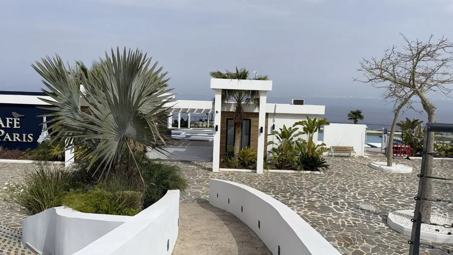 آپارتمان ۳ خوابه دو کله نور