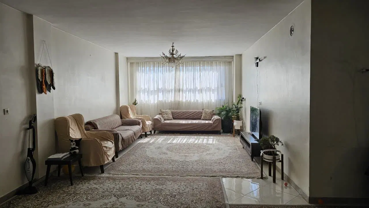 آپارتمان ۱۴۴متری روبه رو فدک مال