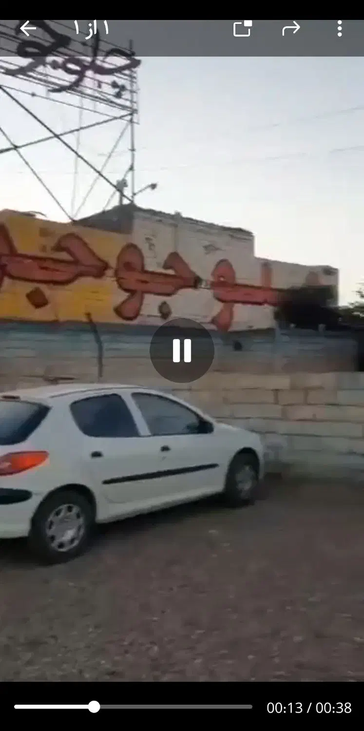 زمین در مُلک آباد باغچه حاشیه جاده
