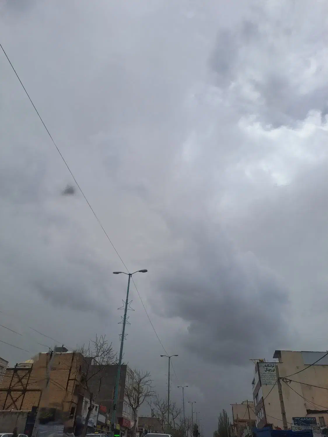 اجاره مغازه تجاری در خیابان اصلی 35 متر