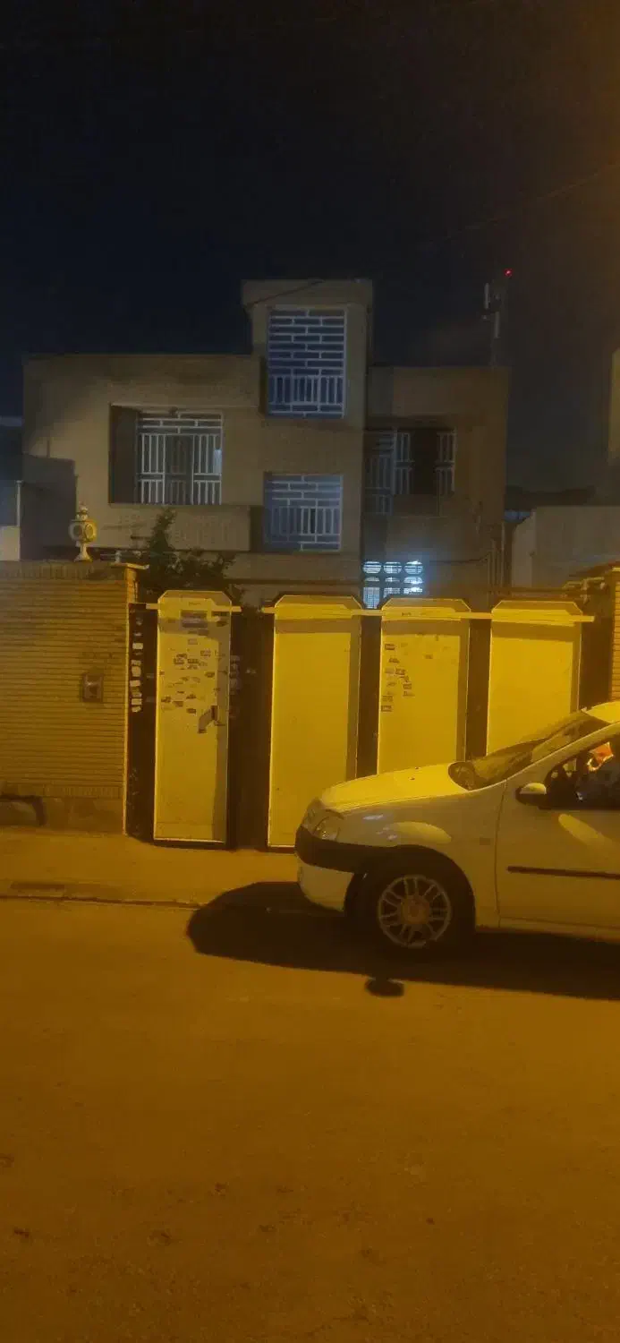 ویلایی دو طبق ۴۵۲ متری