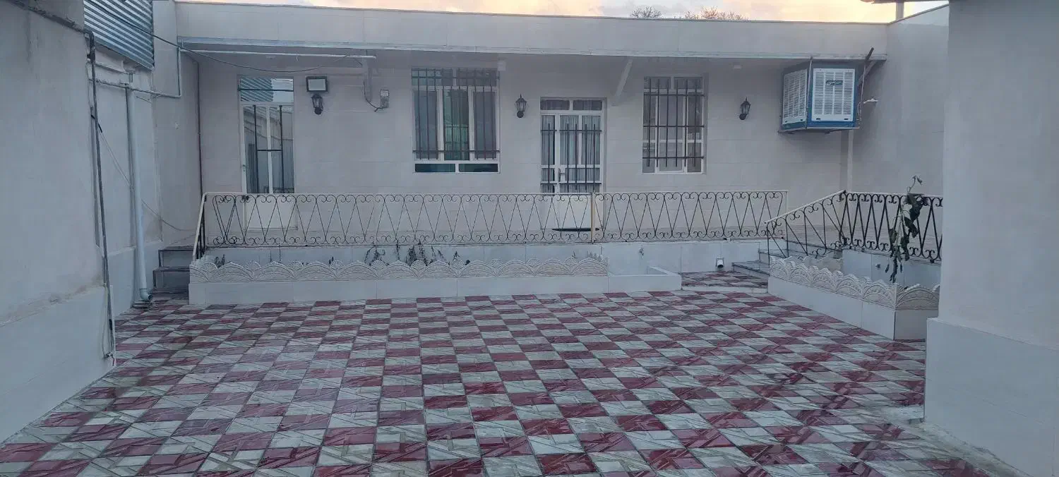 ۳۱۰۰۰هزارمترزمین کشاورزی آبی و۴۸۰مترویلا