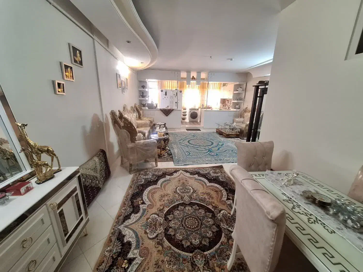 آپارتمان 83 متری 2 خواب سند 6 دانگ