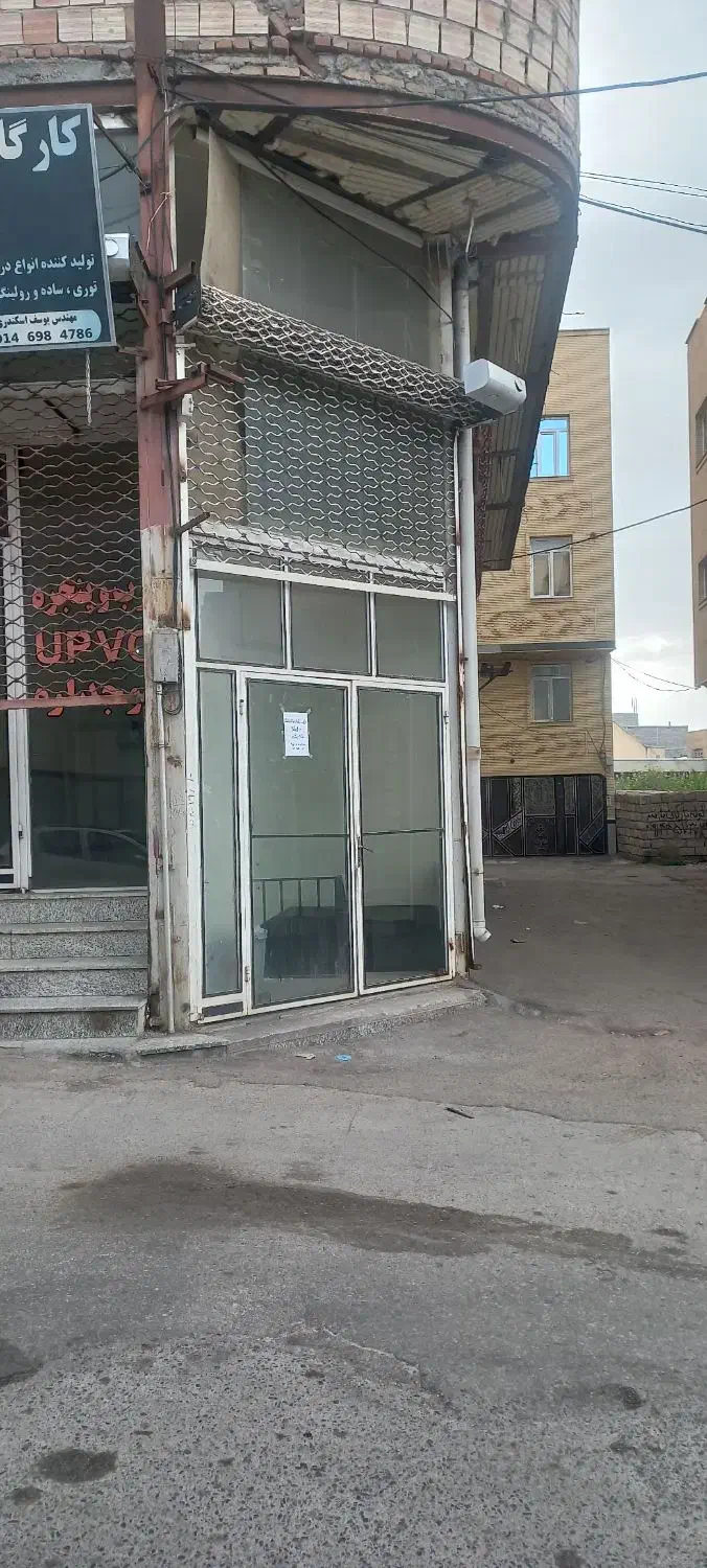 زیر زمین ،اجاره ۱۲میلیون،ودیعه ۱۰۰ میلیون