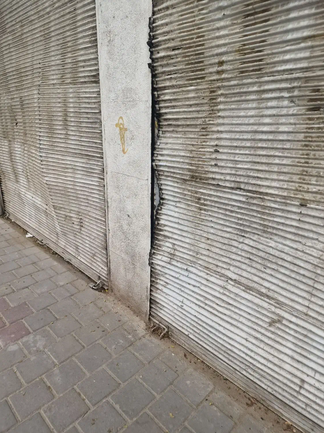 اجاره مغازه ۴۰ متری دو دهنه