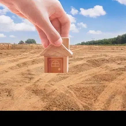 زمین مسکونی