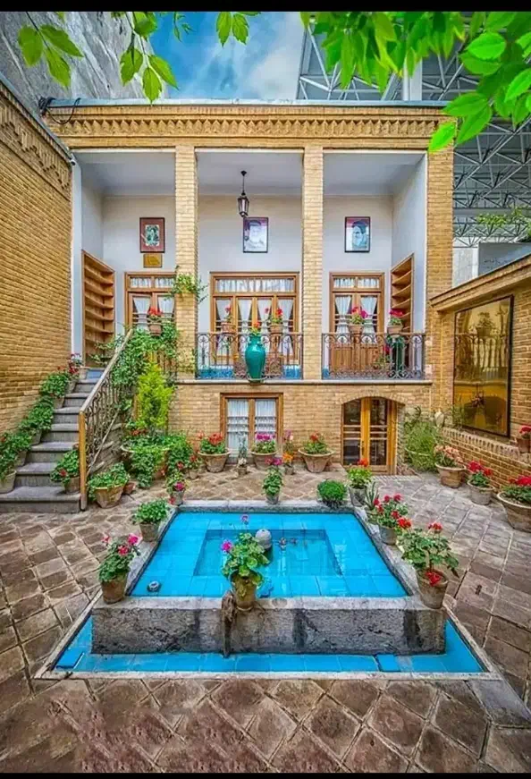 همخونه میخوام