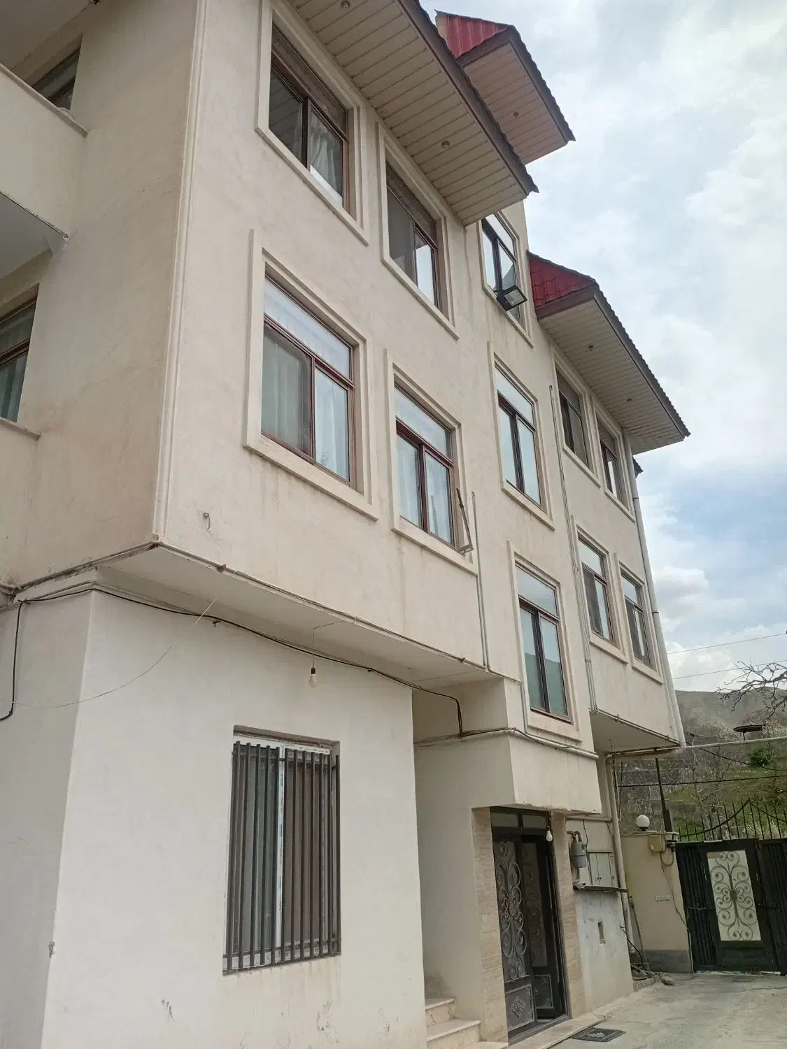 اپارتمان لواسان کوچک