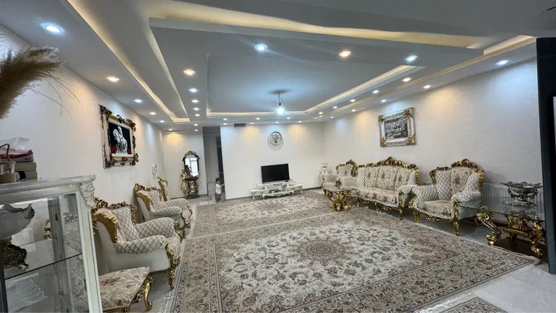 اجاره آپارتمان واحد ۱۱۷ متری کوکب غربی