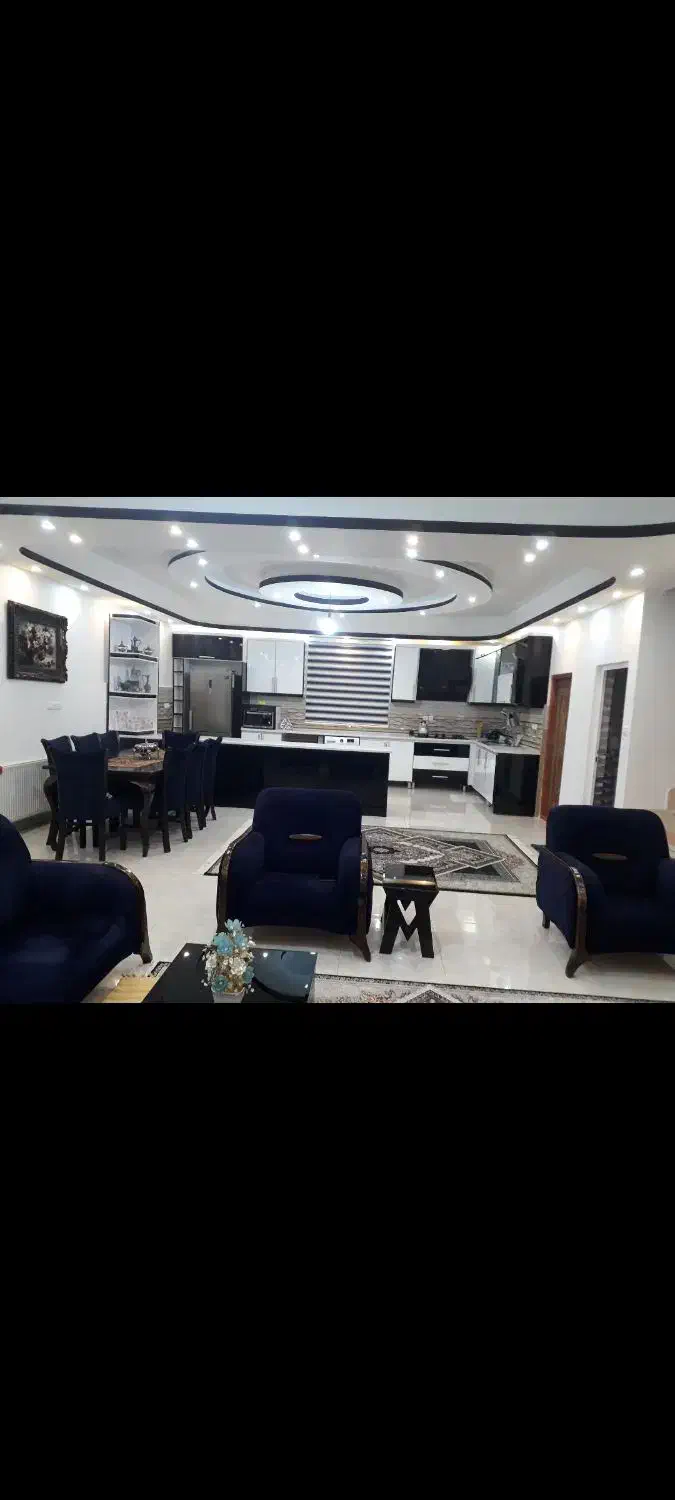 ویلایی ۳خواب نوساز مرکز شهر