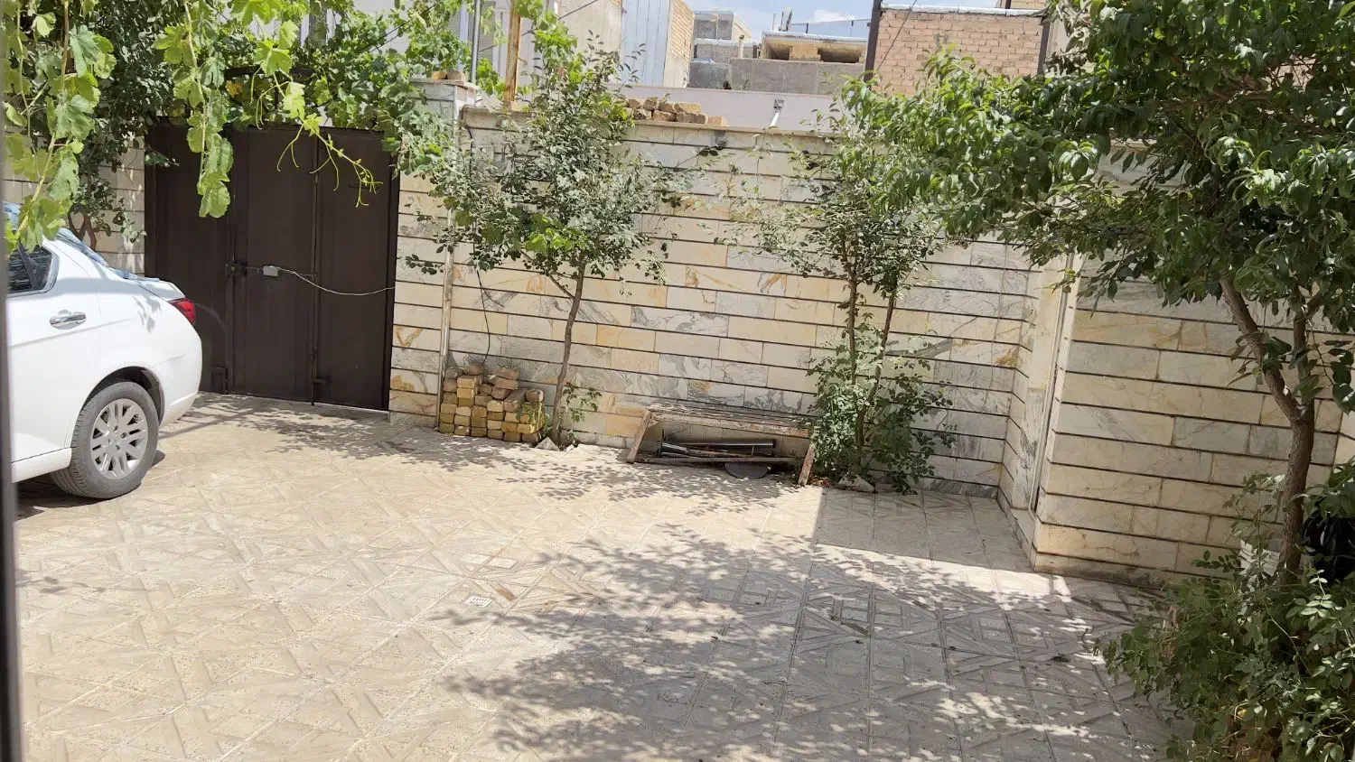 خانه ویلای یک طبقه