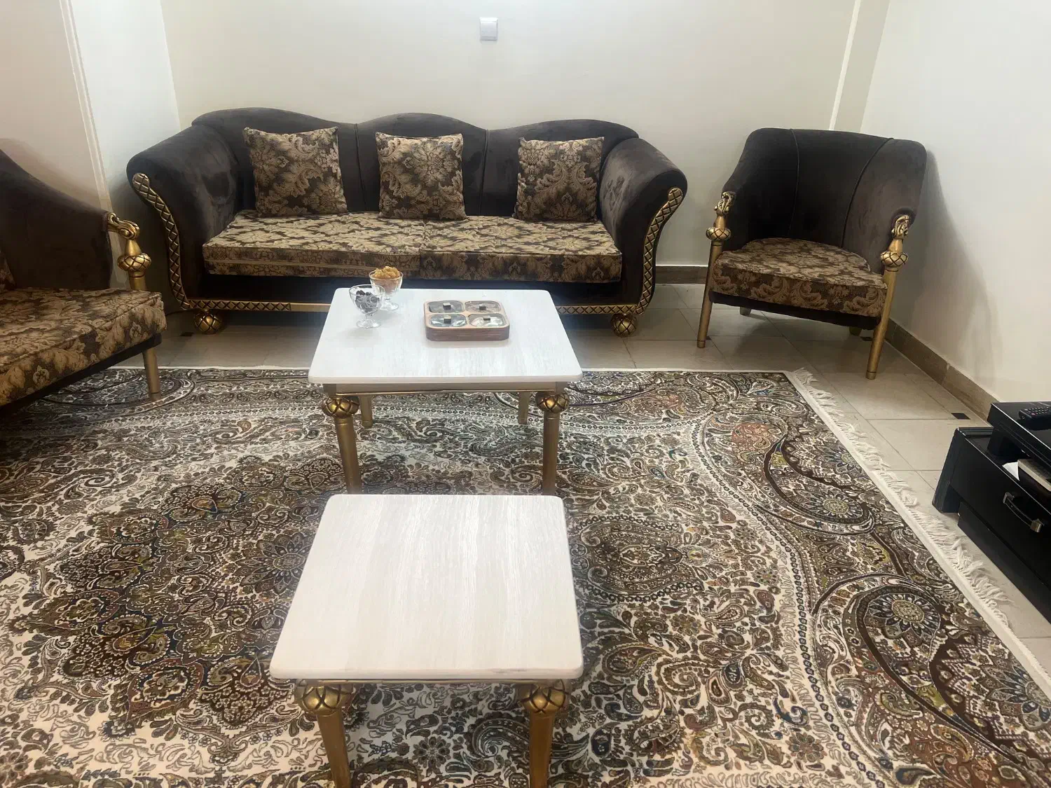 ۱۴۰ متر دوخوابه