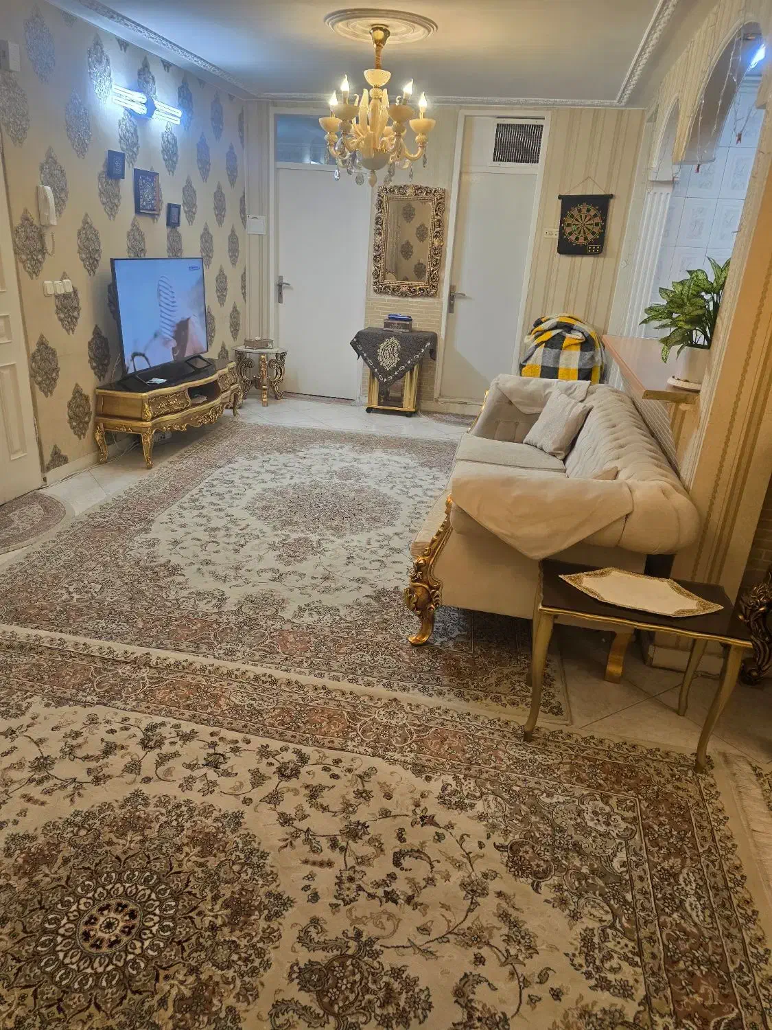 آپارتمان ۸۰ متری در پیروزی
