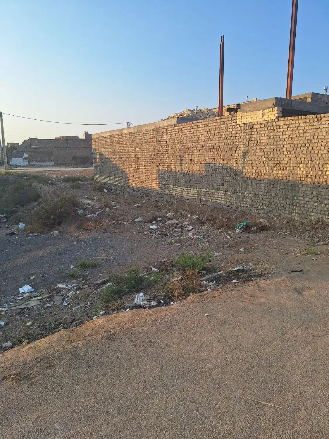 زمین مسکونی شسته رفته
