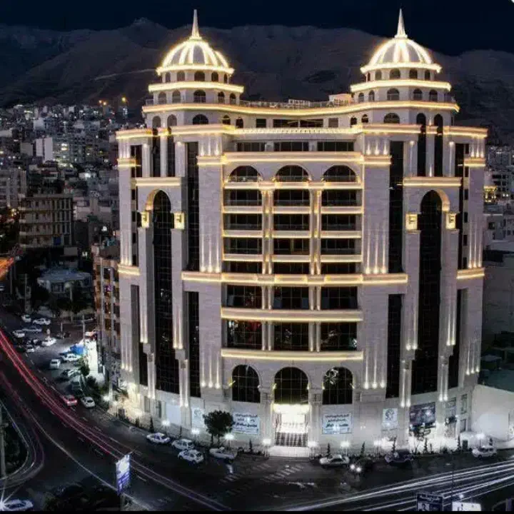 اجاره مغازه در مرکز خرید ماندگار عظیمیه کرج