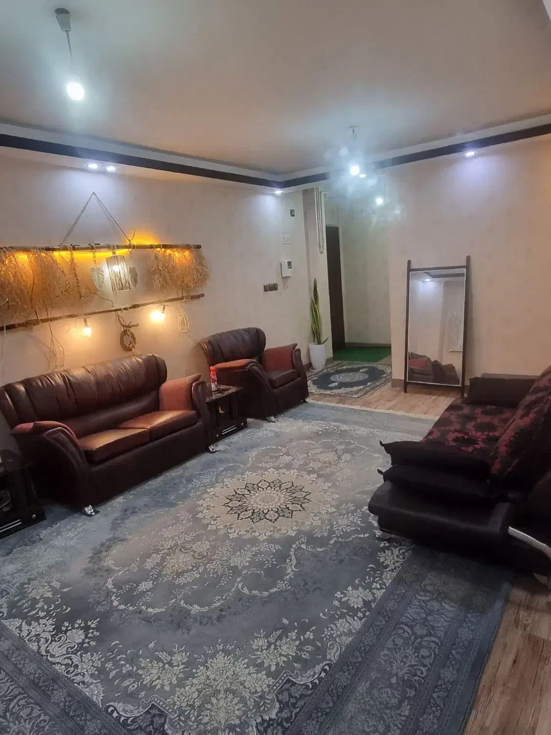اجاره واحد ۹۰ متری دوخواب تمیز