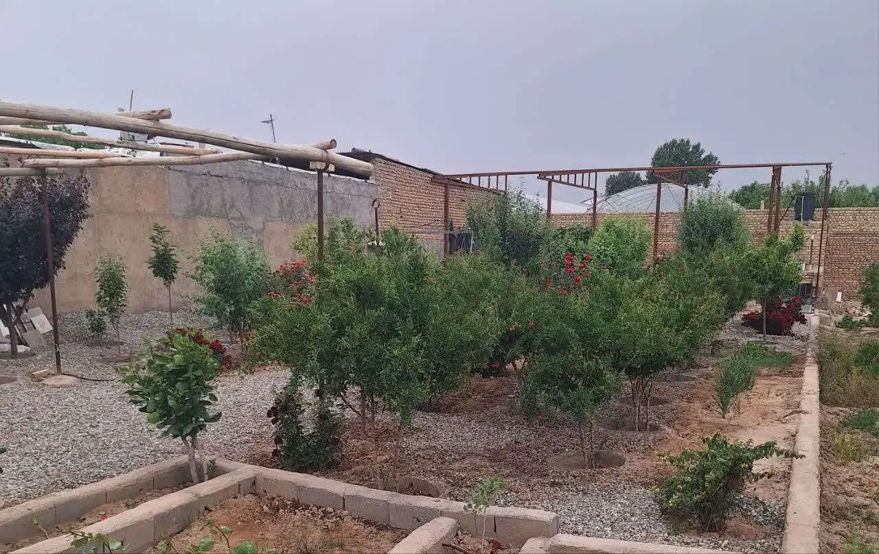 باغچه نیمه کاره ورامین مخصوص تفریح و سرمایع گذاری