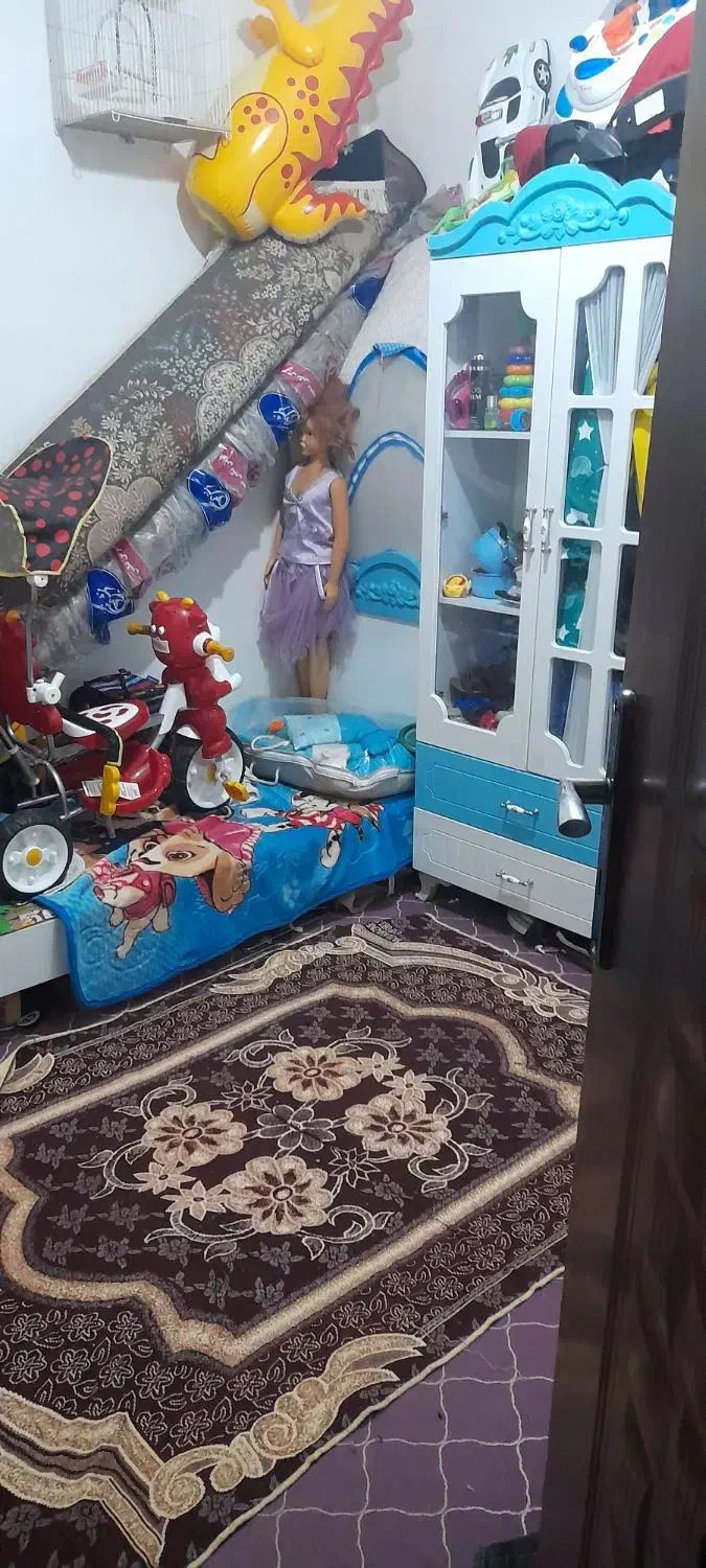 خانه ۵۵متری سر جلو طبقه سوم رو همکف