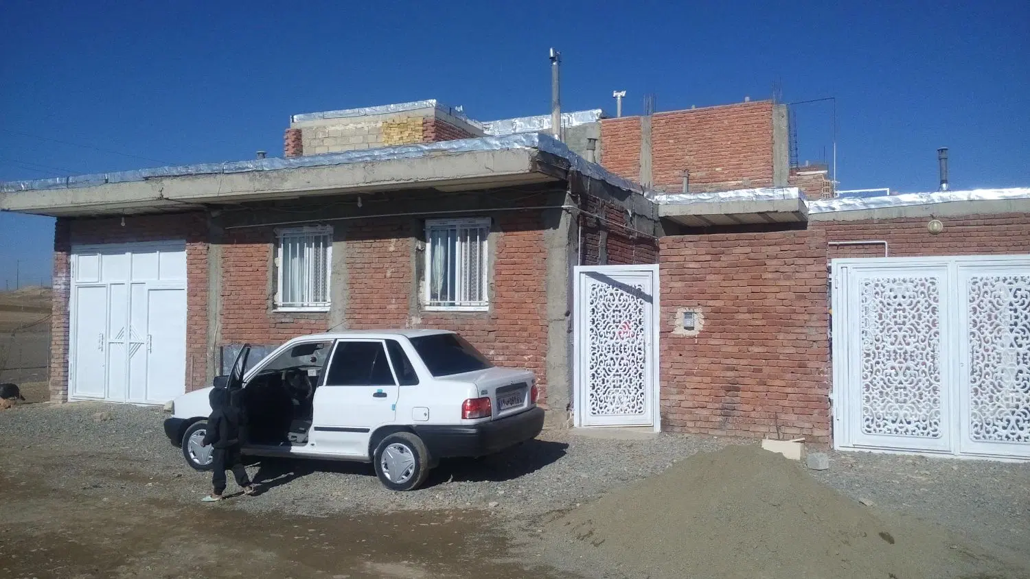 منزل مسکونی