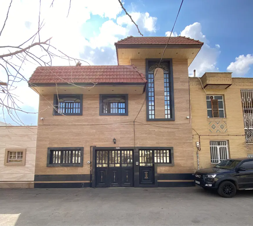 فروش خانه دوطبقه بلوار ارتش خیابان صاحب الزمان