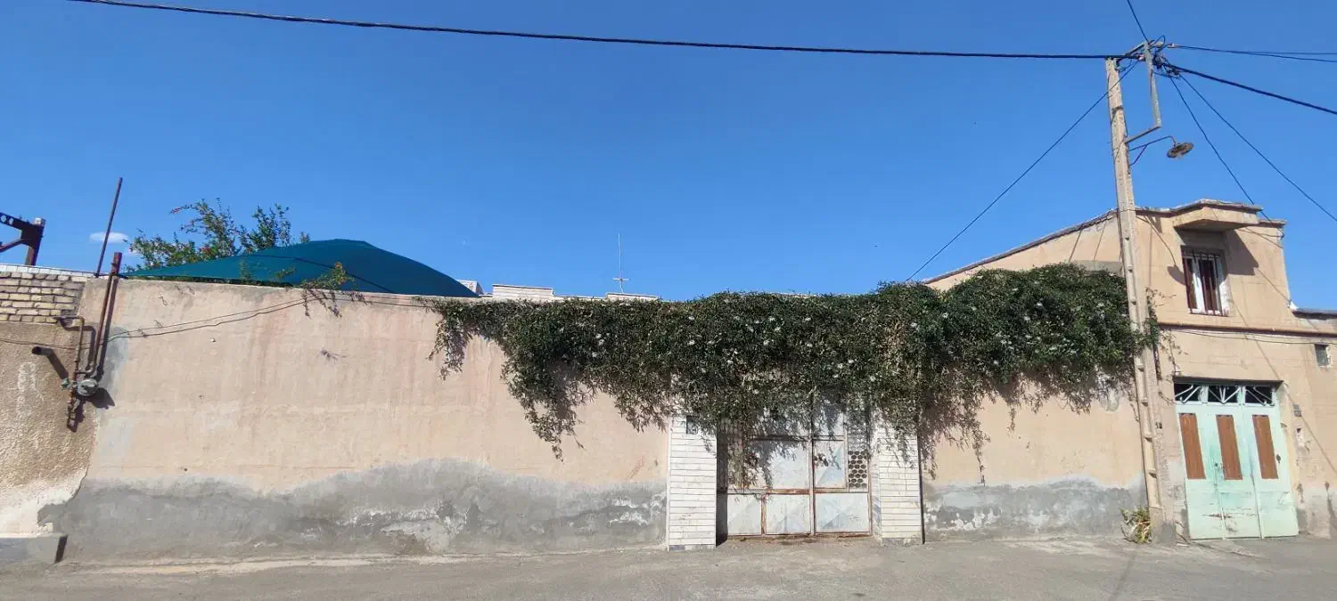 سند شش دانگ ۲۳۰ متری