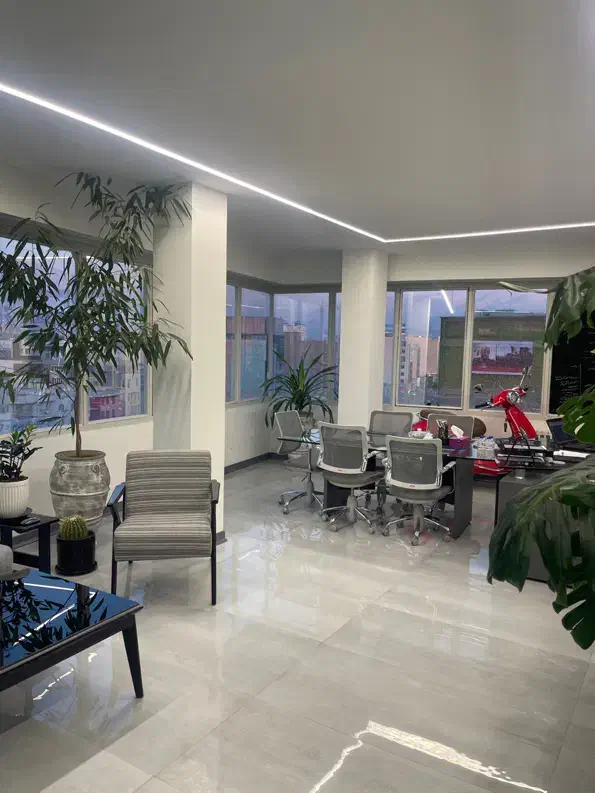 اجاره یک اتاق از یک دفتر کار