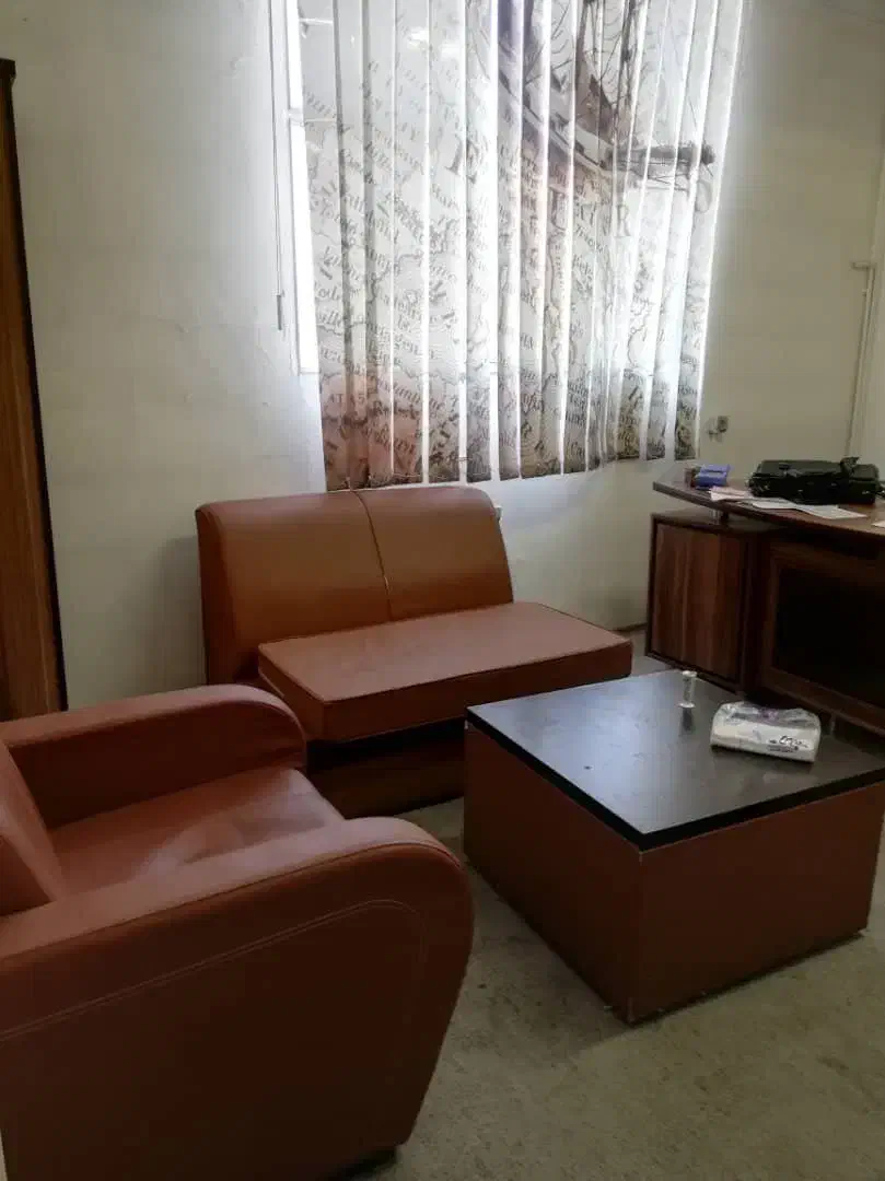 دفتر اداری بر رسالت