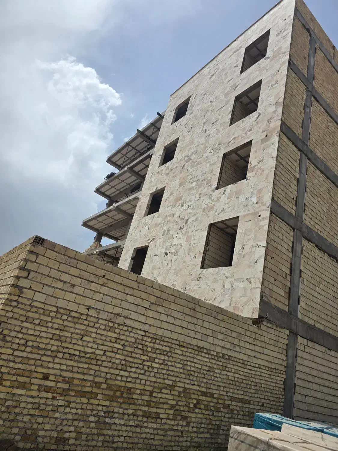 فروش واحدباغ عمران