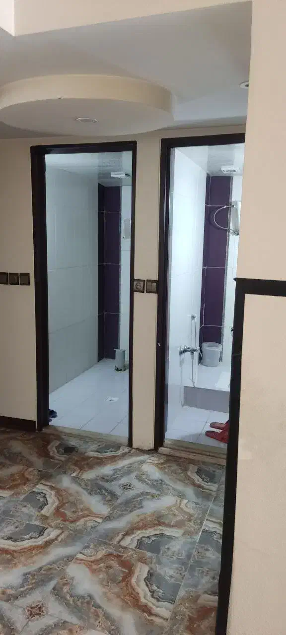 آپارتمان دوخواب طبقه دوم
