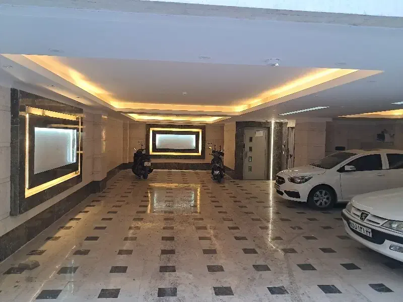 اپارتمان ۱۲۰متری  ۱۴۰۴ نوساز جکوزی لوکس فول