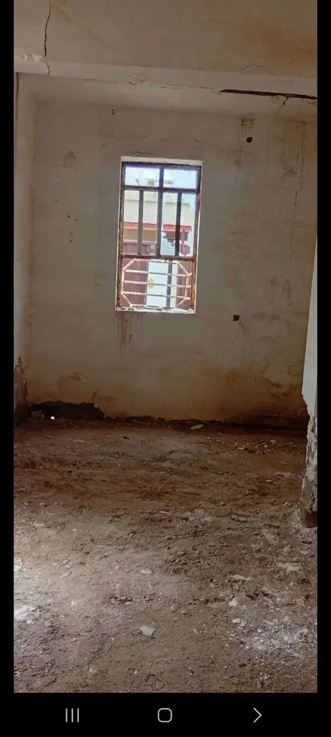 منزل بلوکی در حد زمین