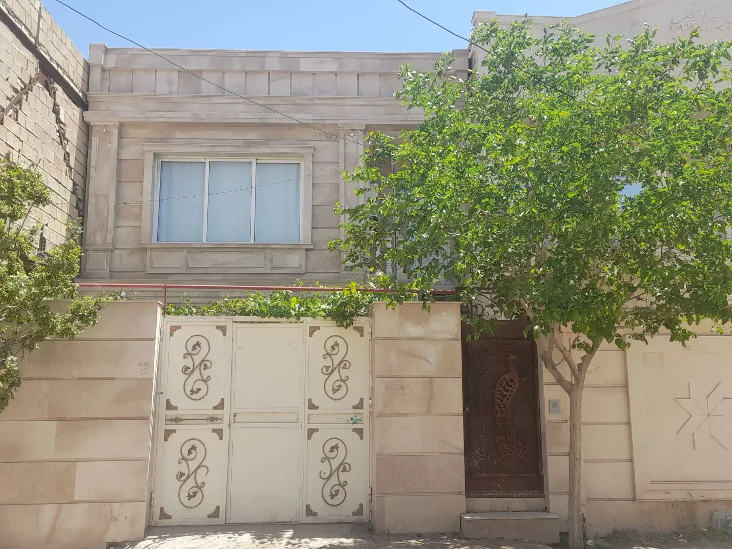 اجاره یک واحد مسکونی