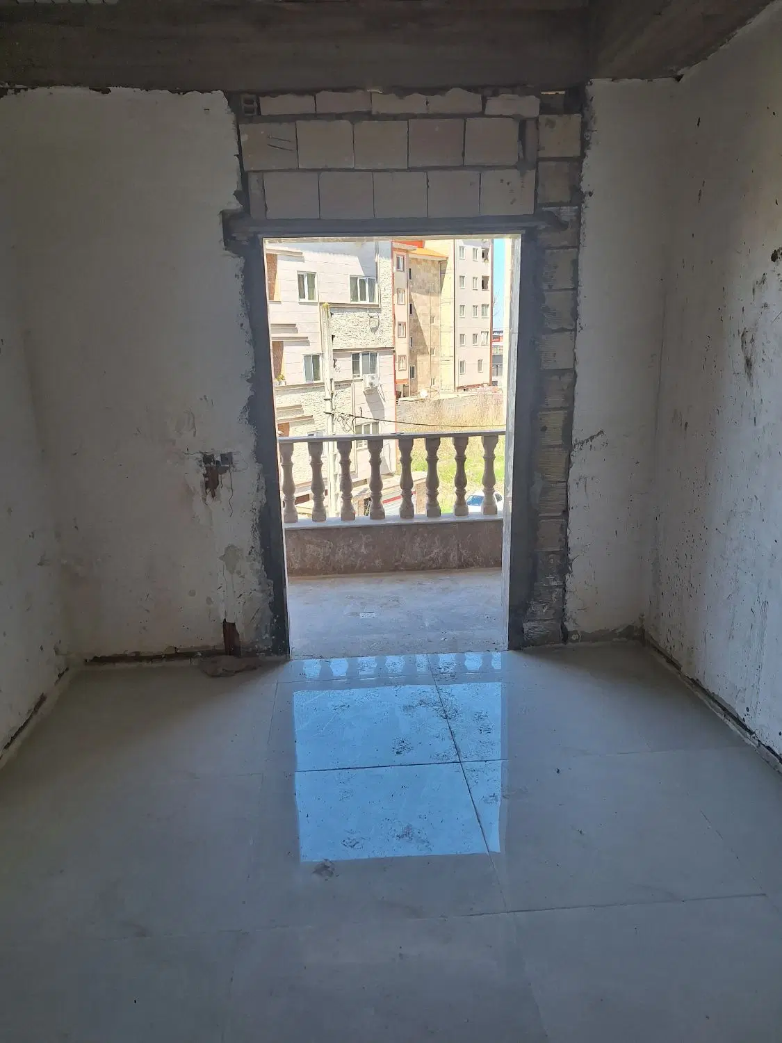 اپارتمان دو خواب و ۳ خواب پارکینگ اختصاصی اسانسور