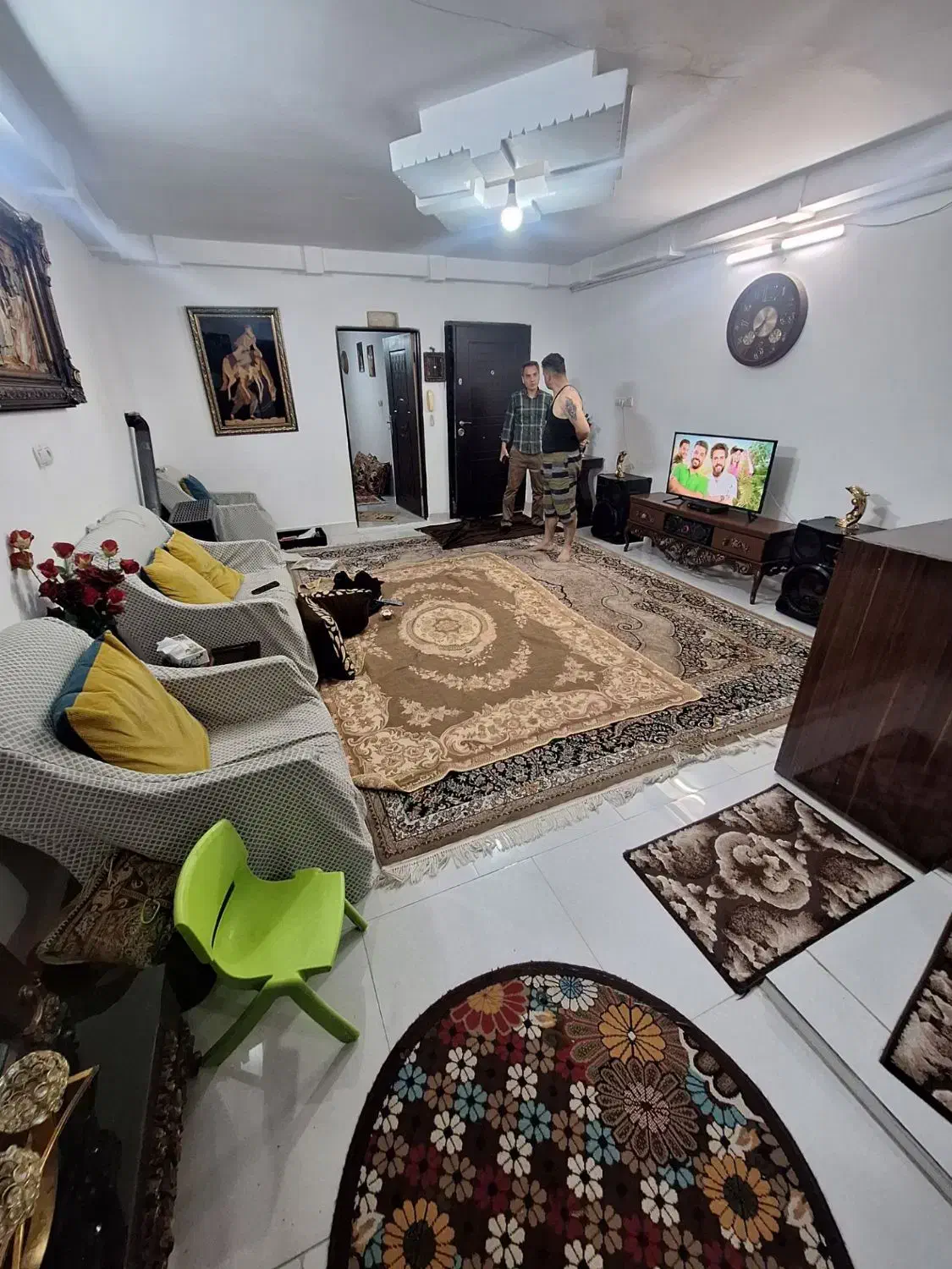 ۹۰ متر طبقه اول دو خواب
