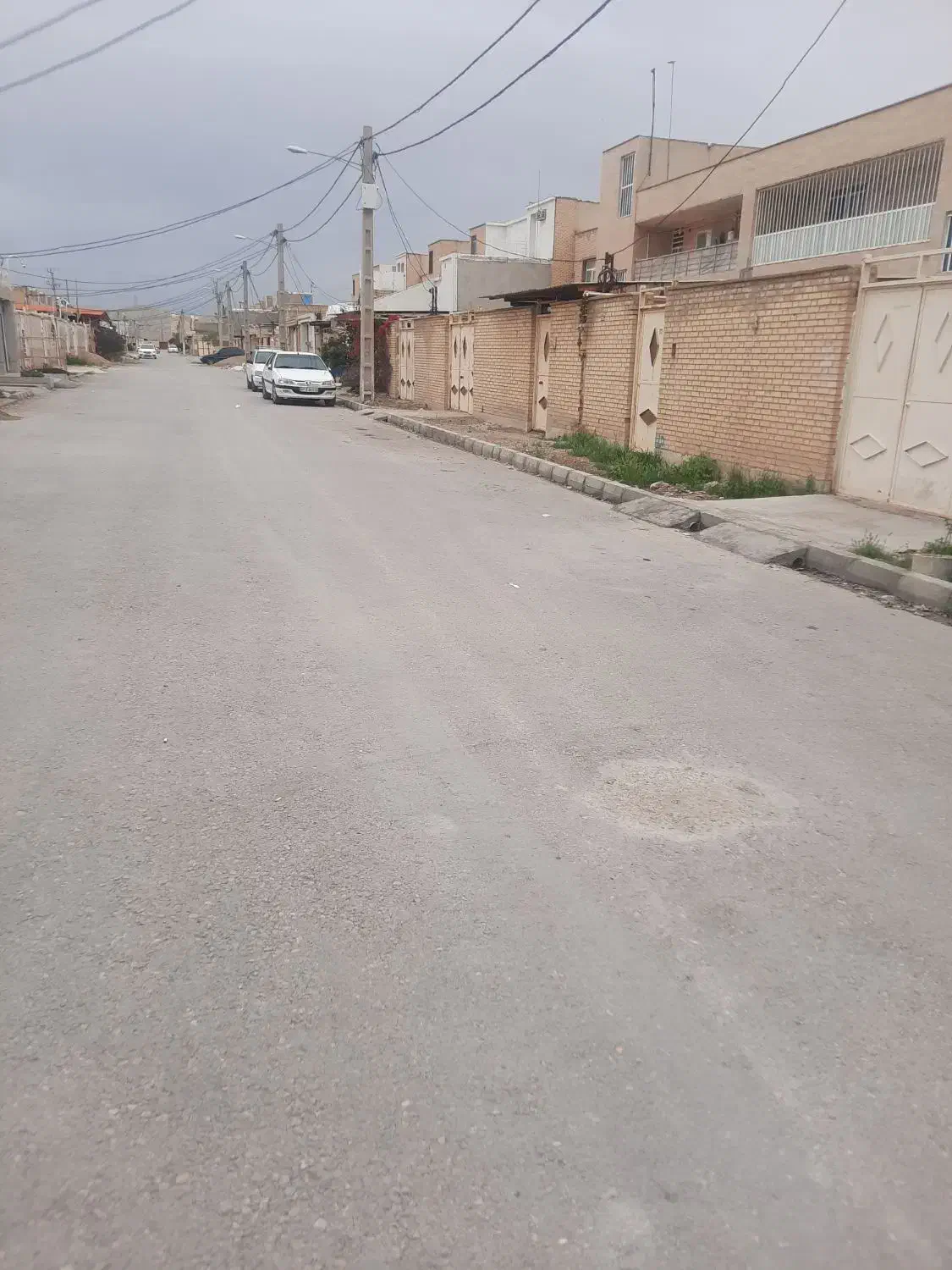 زمین تجاری ۴۳۰متری