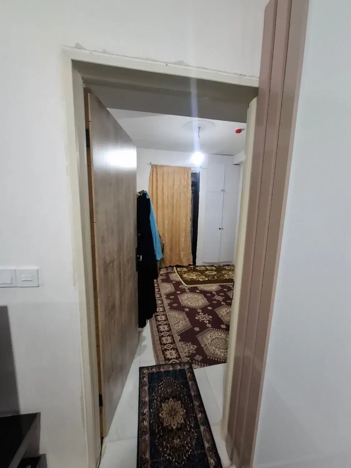 اپارتمان ۳۸ متری پشت مترو رضایی