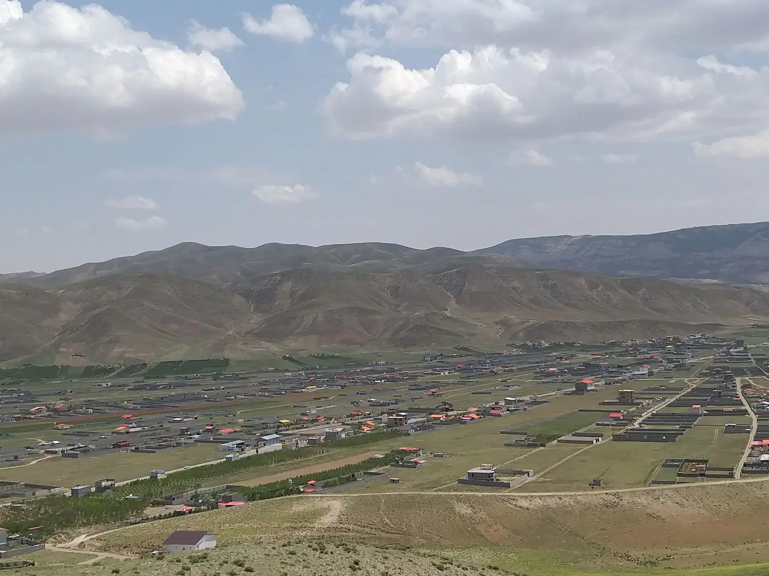 فروش ویلای آماده و زمین قابل ساخت