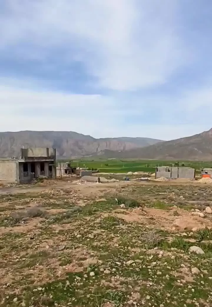 زمین واقع در محیطی بکر و خوش آب و هوا ...