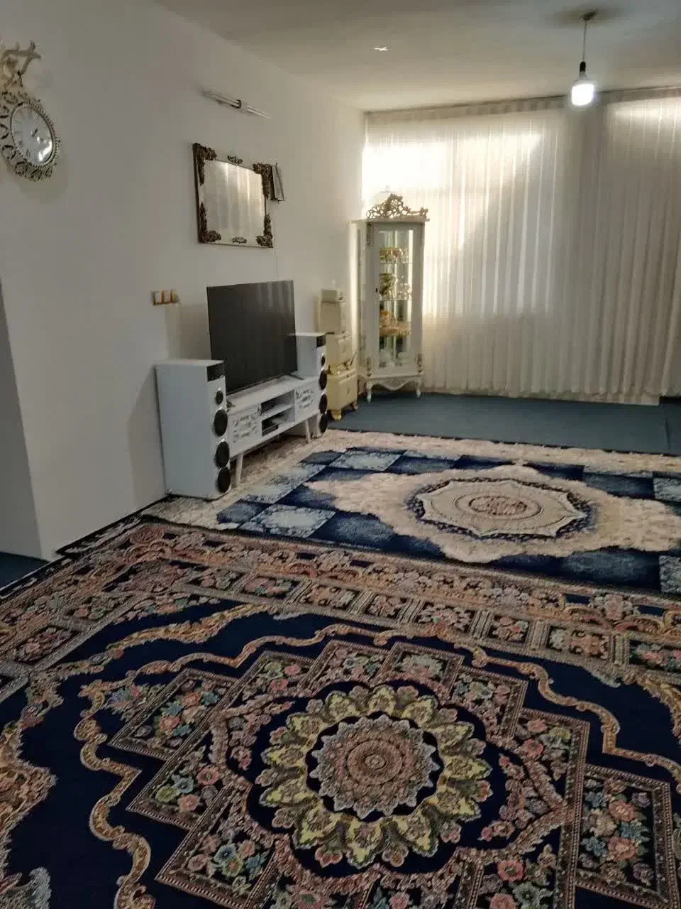 ملک واقع در ابوطالب ۵۲      شماره تماس
