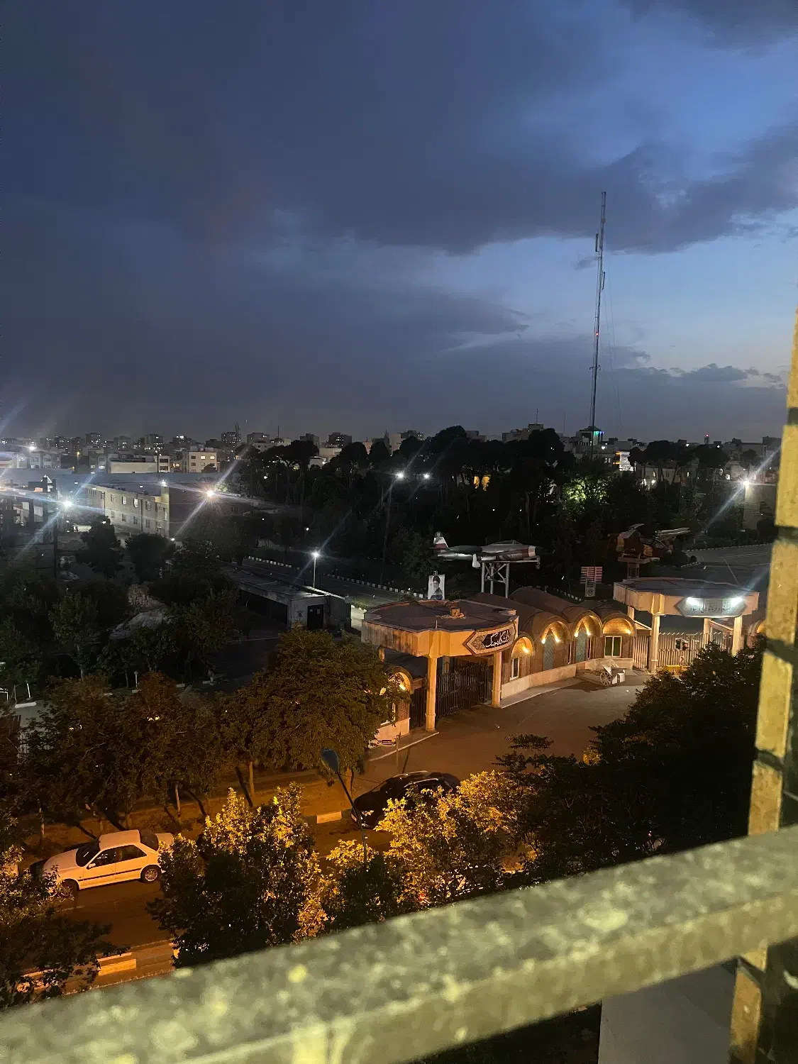 65متری با پارکینگ (اوستا-زارع